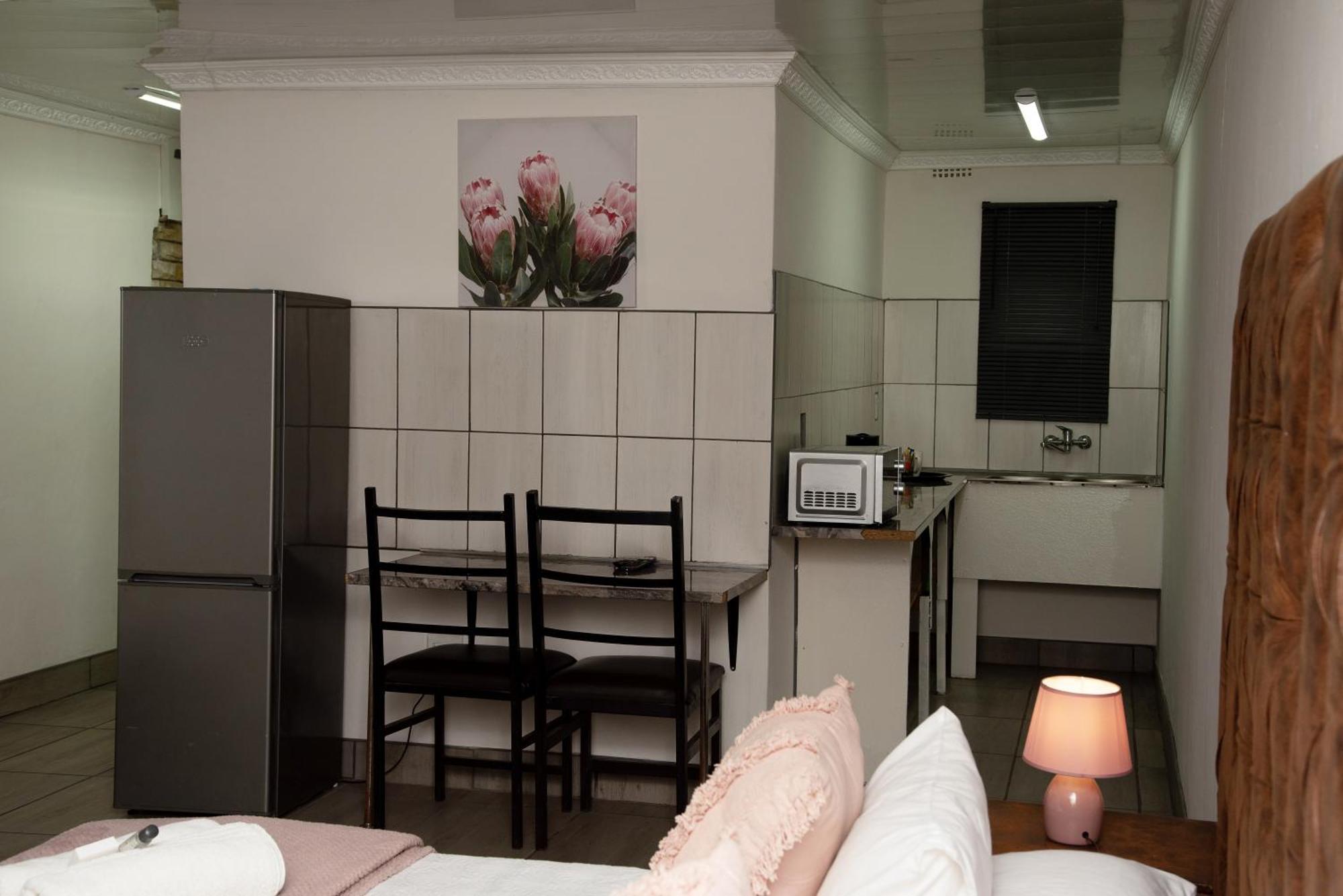 Bed and Breakfast Gold Guest & Conference Велком Экстерьер фото