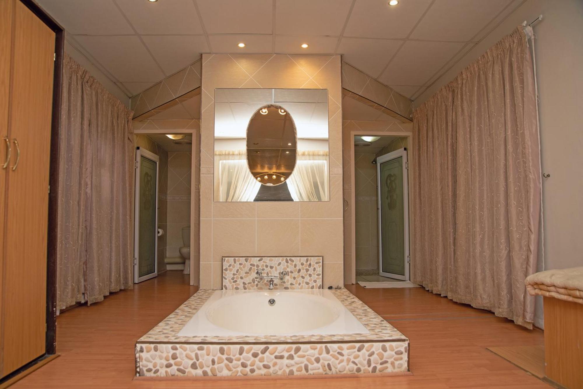Bed and Breakfast Gold Guest & Conference Велком Экстерьер фото